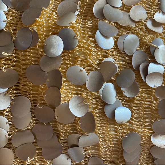 A cute sequence purse, it’s different and in great condition, never used. - Picture 3 of 6